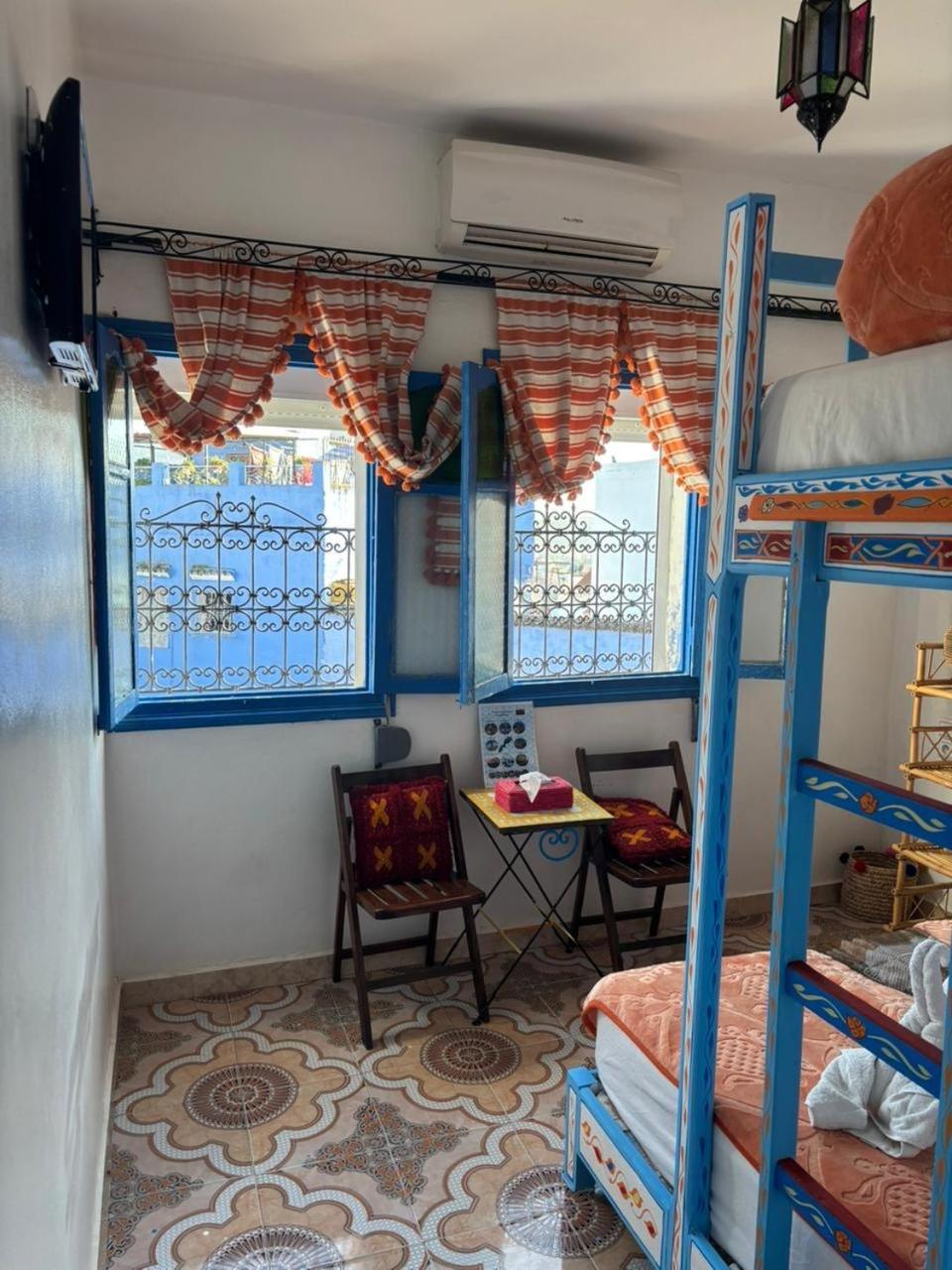 Hotel Sakura شفشاون المظهر الخارجي الصورة