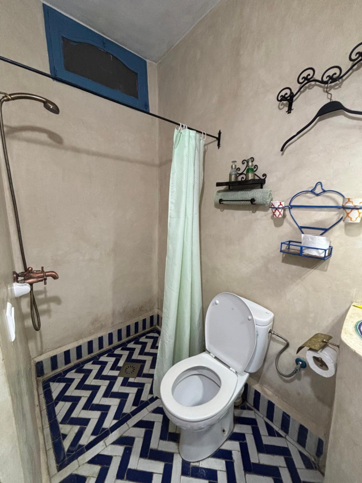 Hotel Sakura شفشاون المظهر الخارجي الصورة