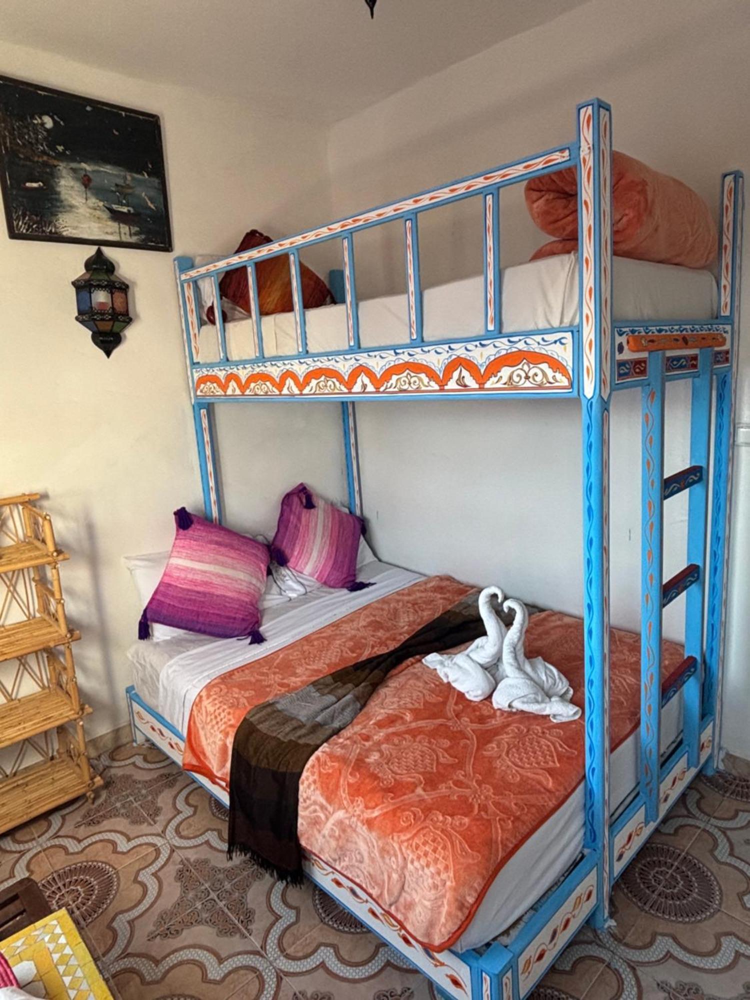 Hotel Sakura شفشاون المظهر الخارجي الصورة