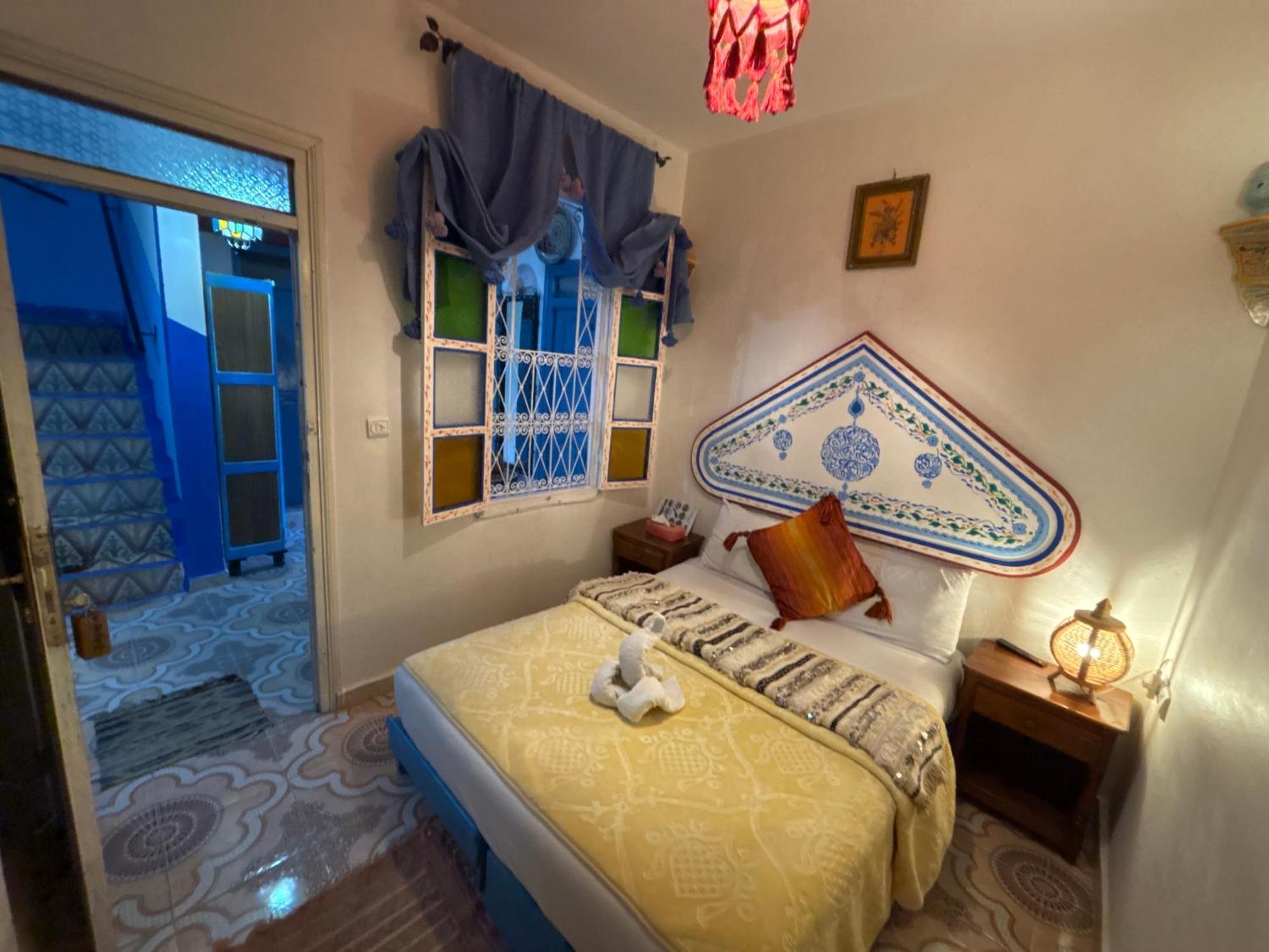 Hotel Sakura شفشاون المظهر الخارجي الصورة